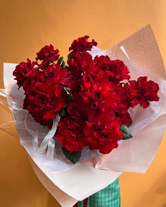Red Roses En Masse