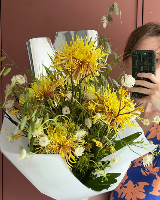 rustic chrysanthemum bouquet in singapore