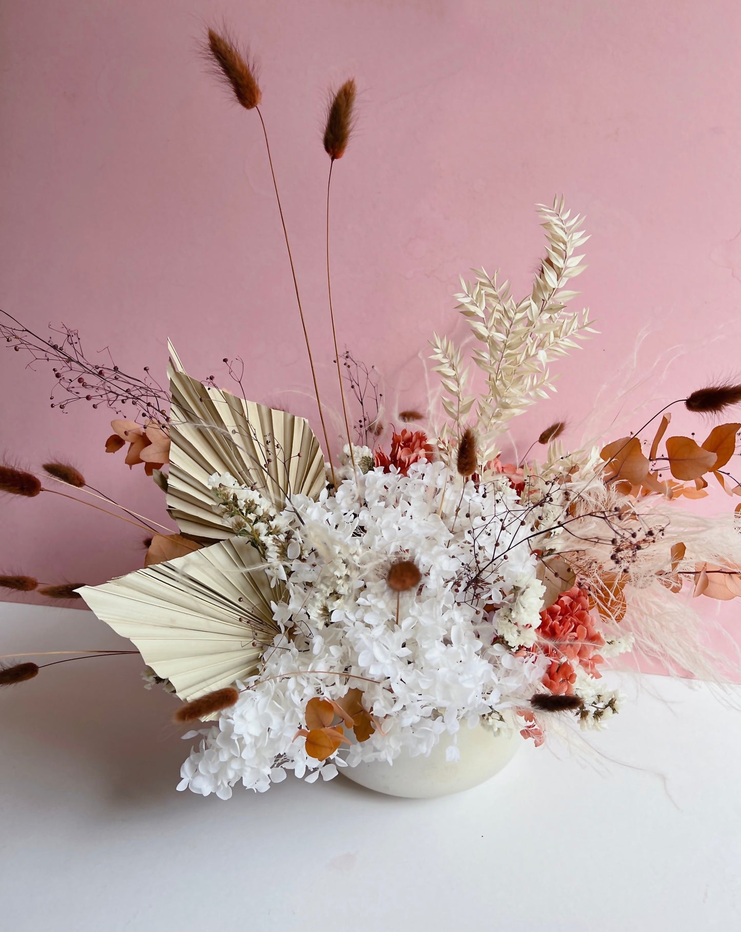 Pearl Centrepiece (Preserved)