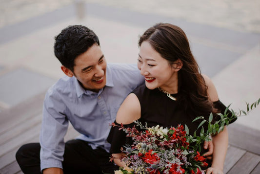 PRE-WEDDING SHOOT: URBAN LOVERS