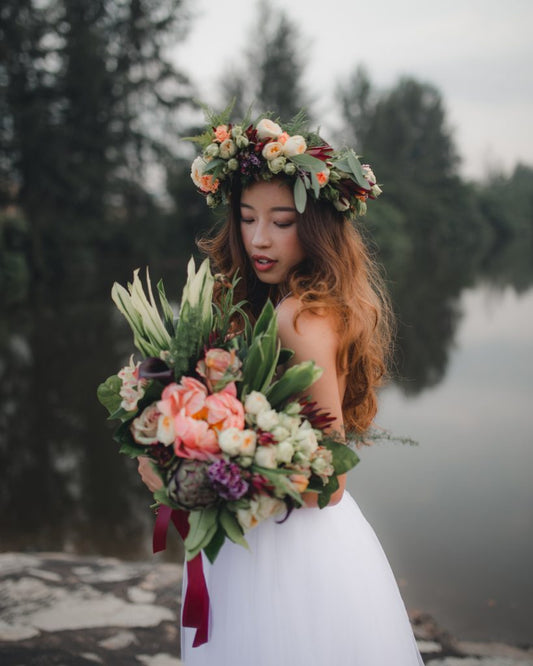 STYLED SHOOT: ETHEREAL WATERS