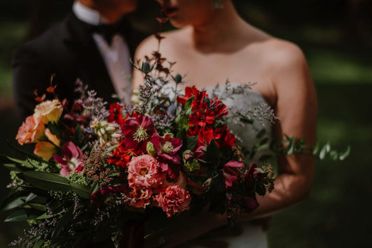 PRE-WEDDING SHOOT: TROPICAL RENAISSANCE