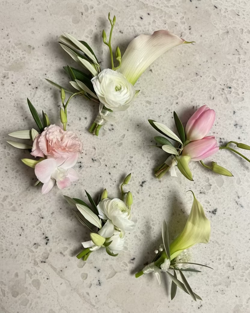 Blush and pink boutonnieres for intimate ceremony — Gathered+Styled Singapore