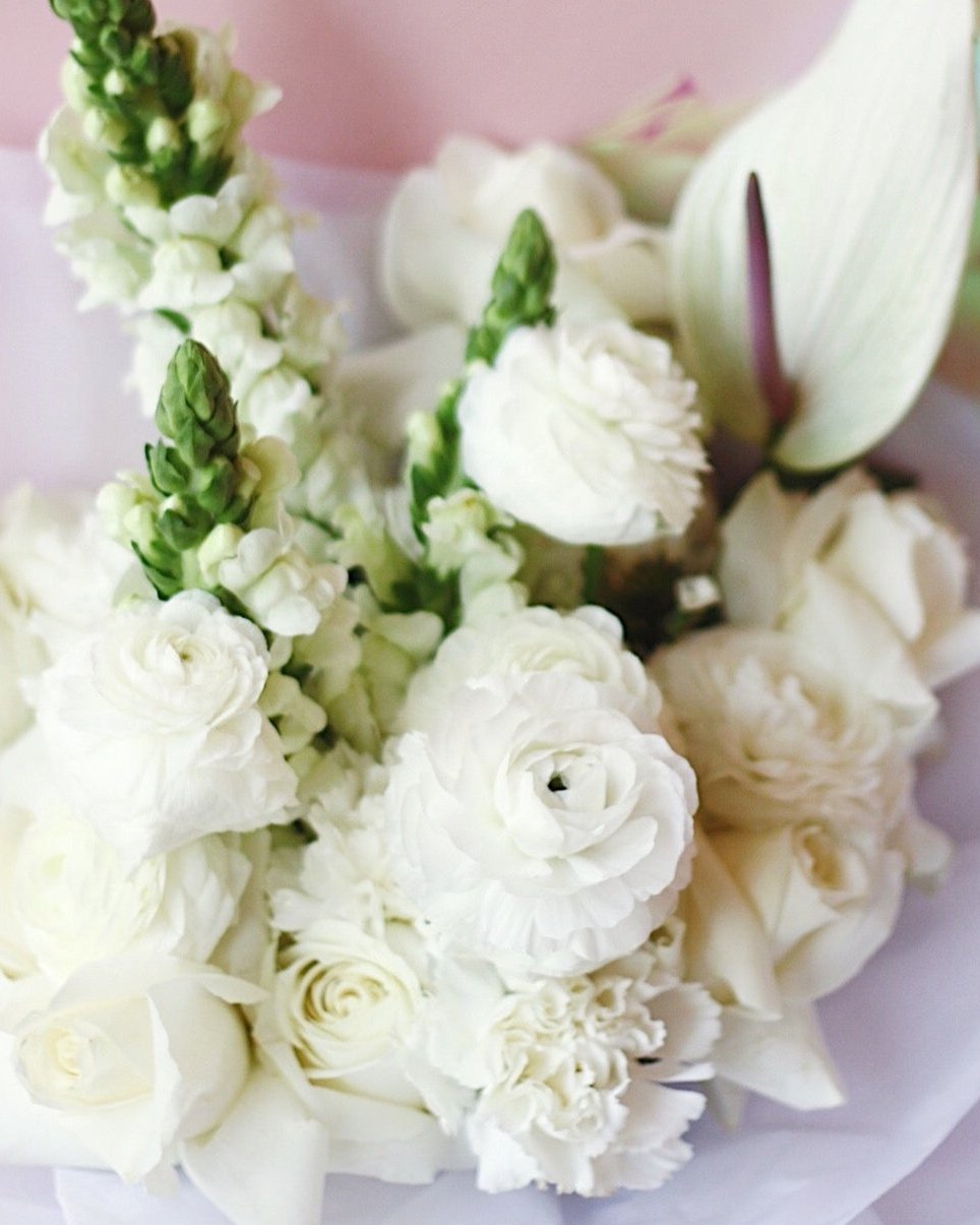 White and cream bridal bouquet with seasonal blooms — The Bridal Edit Sugar Glaze, Gathered+Styled Singapore